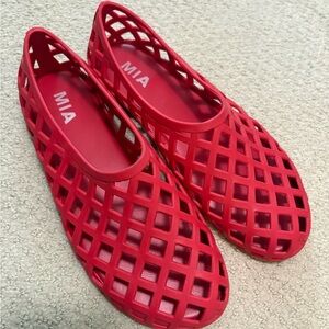 MIA Women's Red Cutout Flats